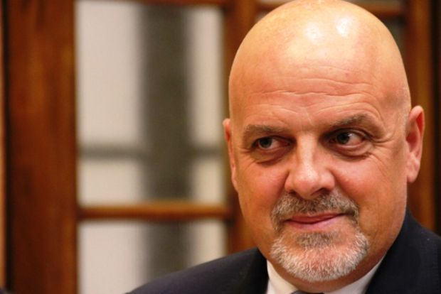TERAMO – MAURIZIO BRUCCHI SI E’ DIMESSO DA SINDACO –
